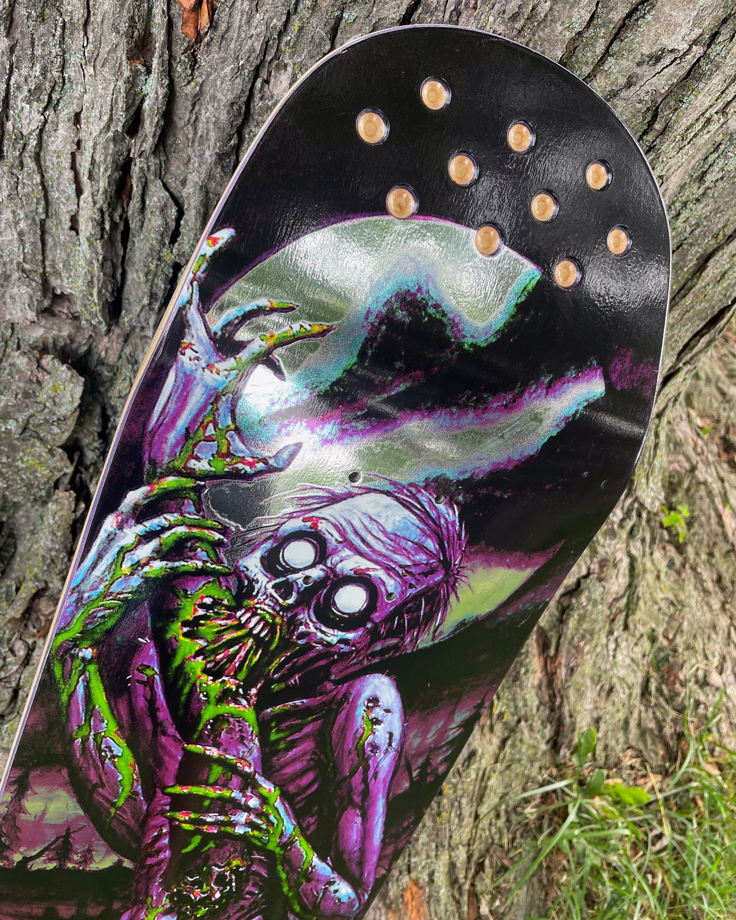 Creature Hitz Feeding Time XX Pro 9.0in x 32.55in Skateboard Deck