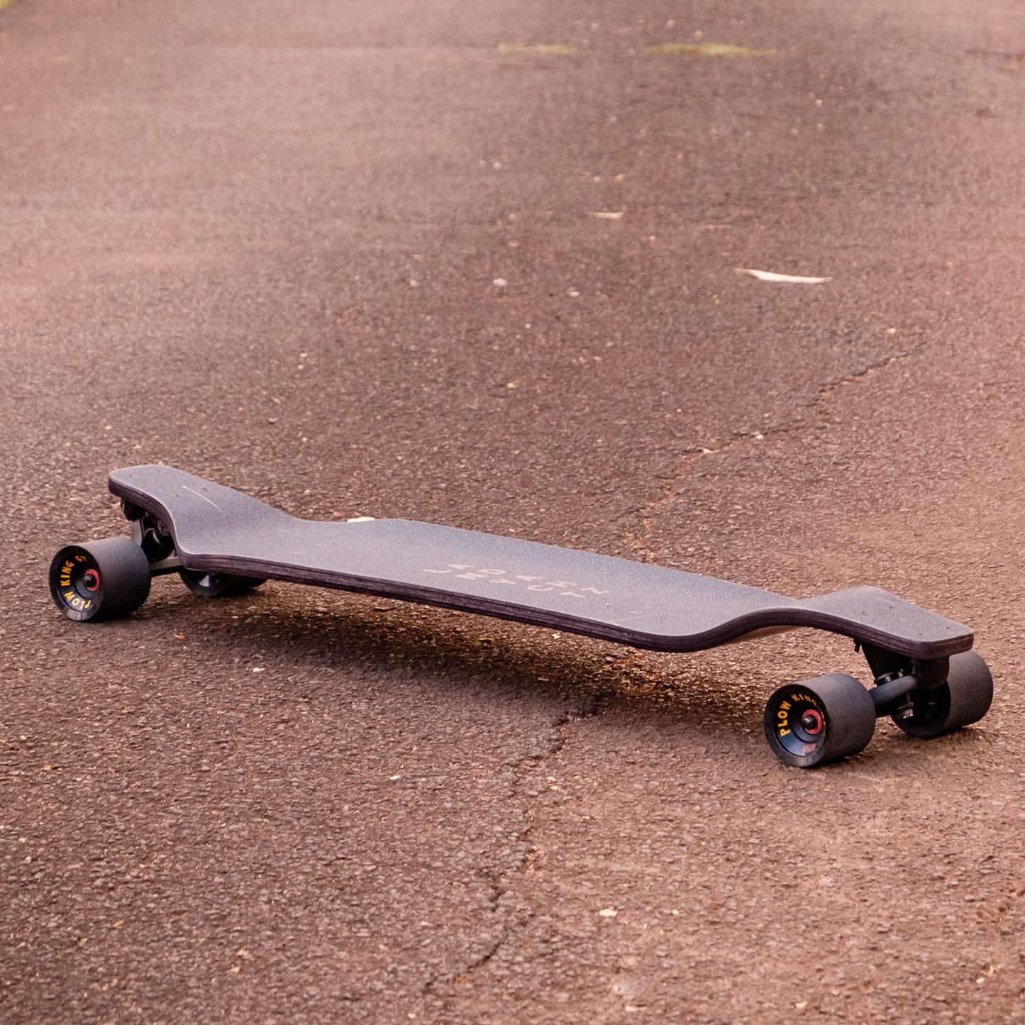 Landyachtz Evo 40 Bear Drop Down Freeride Longboard Complete