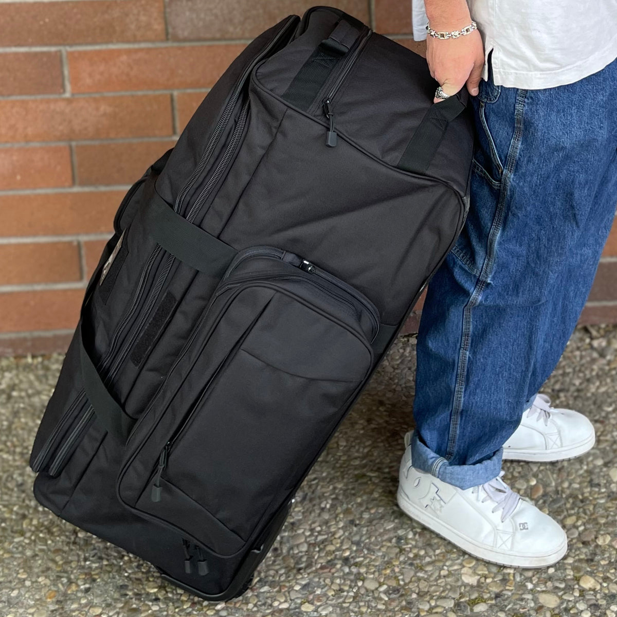 Wolftraders AlphaRoller Wheeled Deployment Luggage Bag Black Rolling