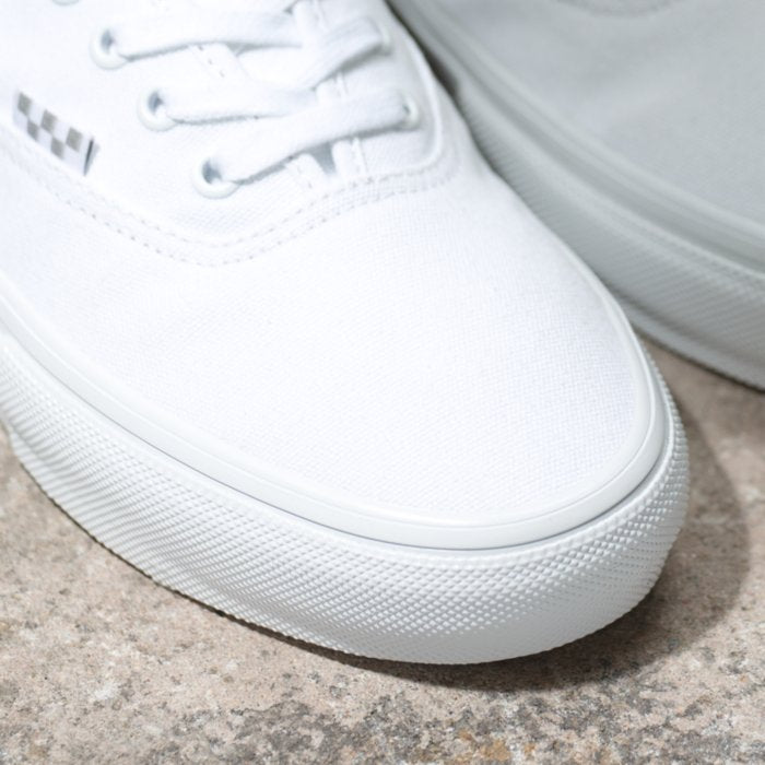 VANS Skate Authentic™ True White Toe