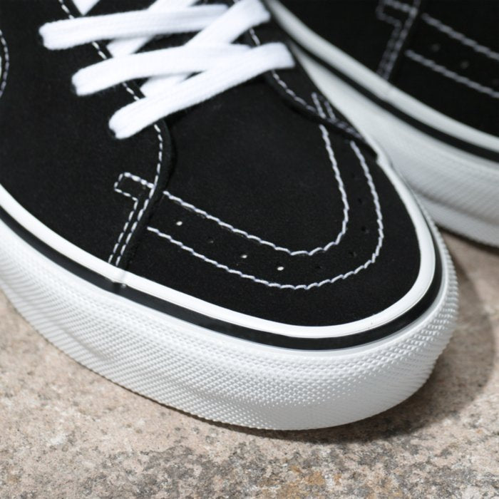 VANS Skate Sk8-Hi Black White Skateboard Shoe Toe