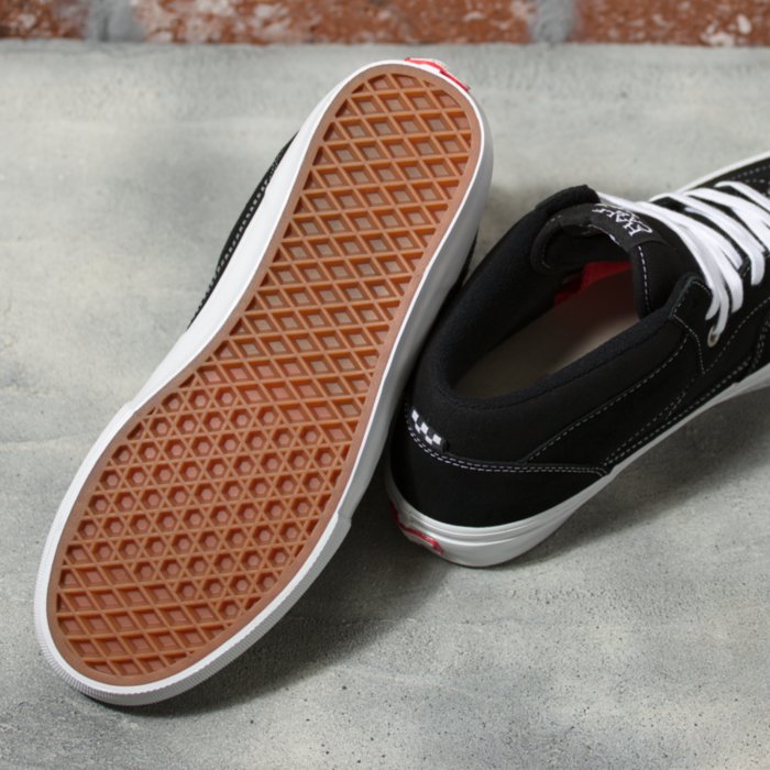 VANS Skate Half Cab® Black White Bottom Sole