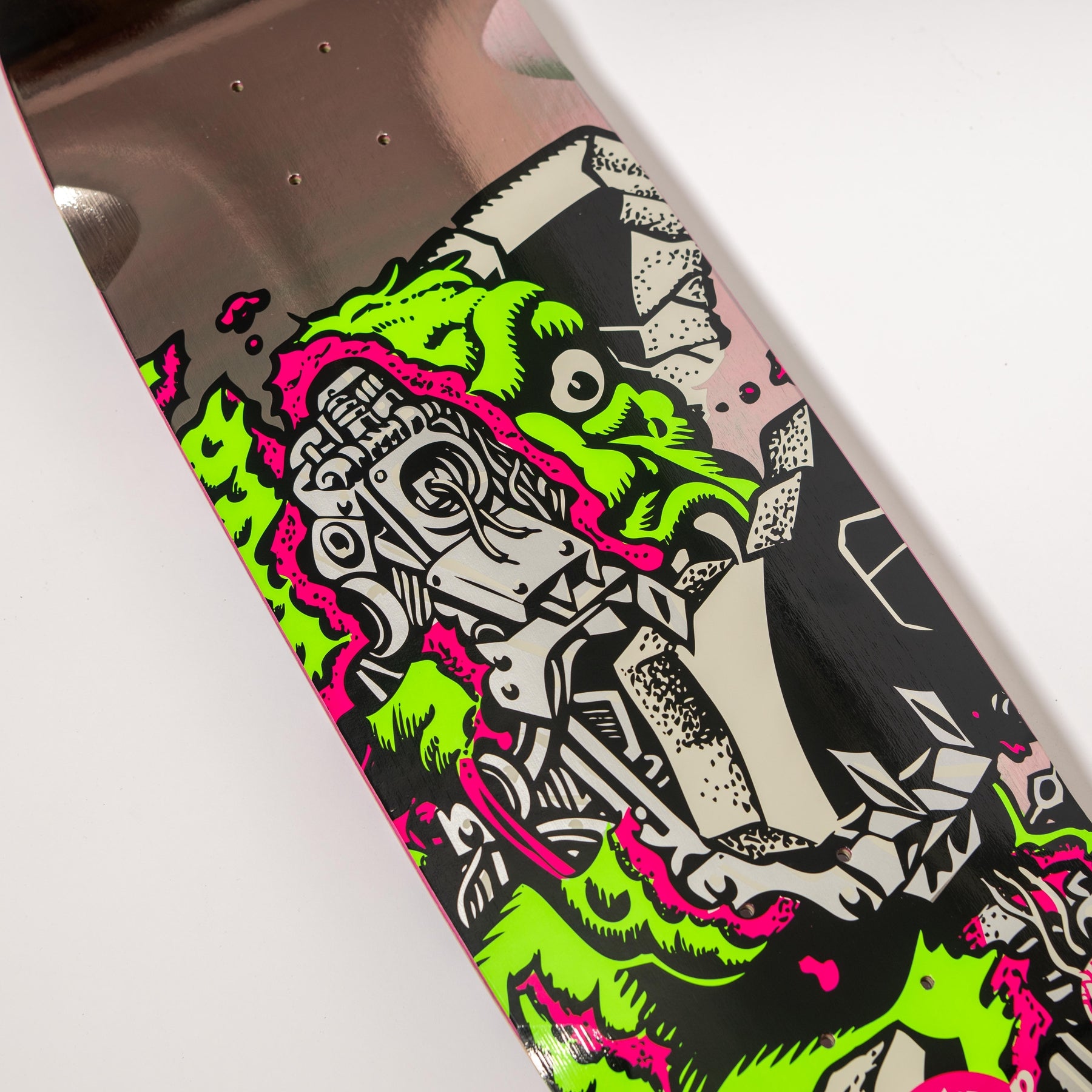 Santa Cruz Roskopp Macro VX Egg Shaped 9.0in x 31.998in Skateboard Deck