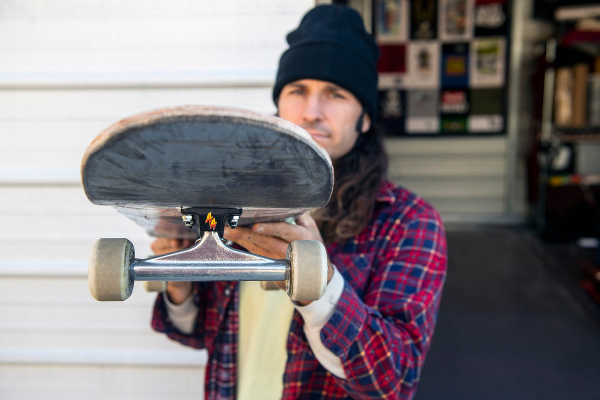 Independent Stage 11 Hollow Andrew Allen Pro Silver Black Standard Trucks 