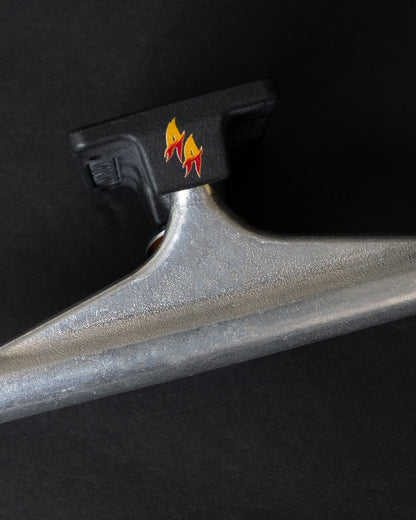 Independent Stage 11 Hollow Andrew Allen Pro Silver Black Standard Trucks 