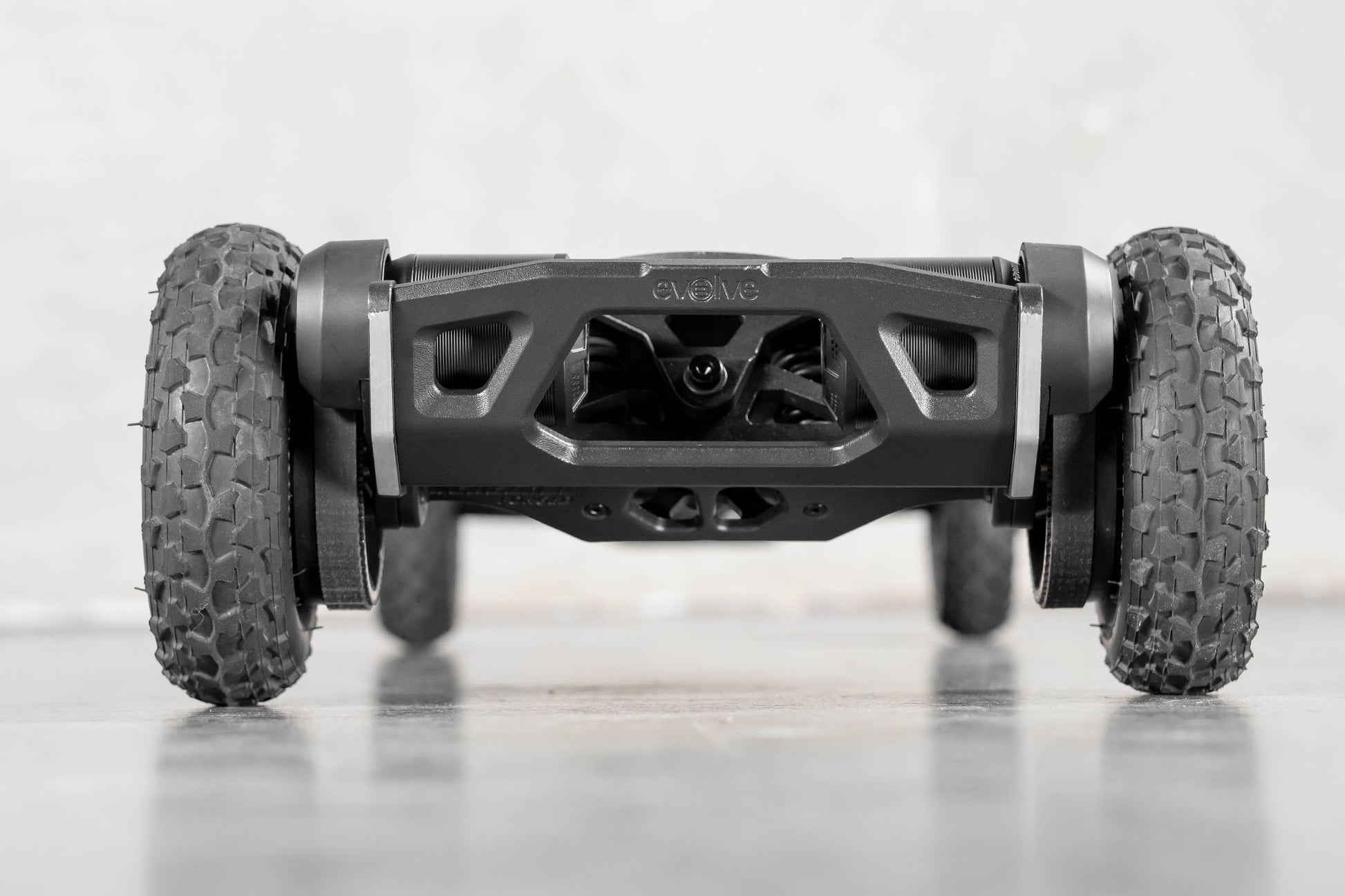 Evolve Skateboards Renegade Diablo All Terrain Electric Skateboard