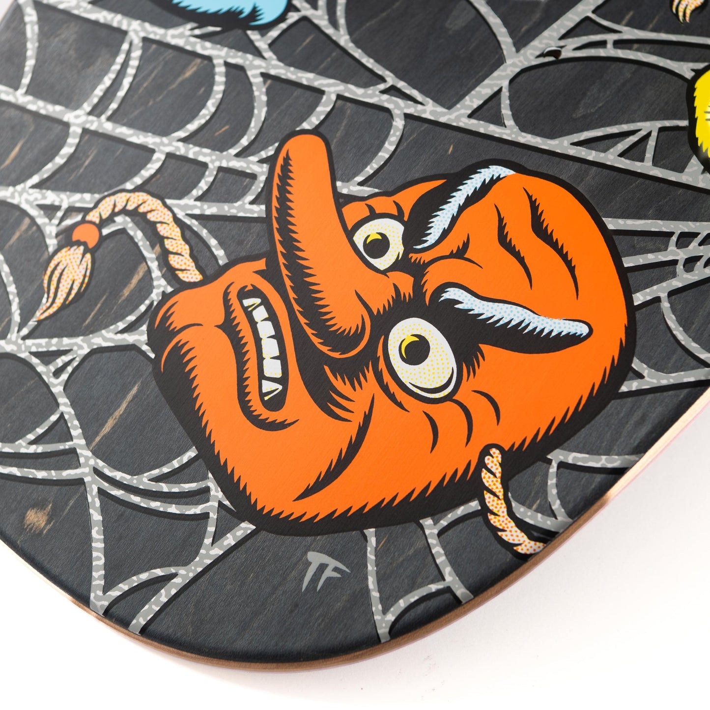 Santa Cruz Dressen Spider Pro Egg Shaped 9.25in x 31.95in Skateboard Deck