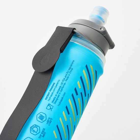 HydraPak Sky Flask Speed 350 ml collapsible water bottle Malibu blue strap close up