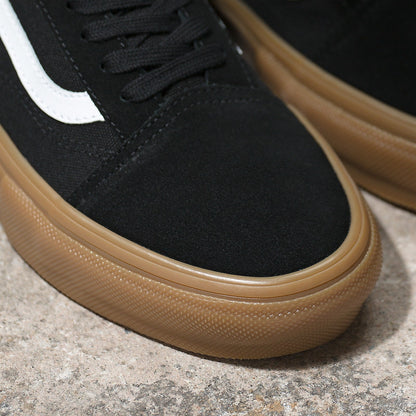 VANS Skate Old Skool™ Black Gum Skateboard Shoe Toe
