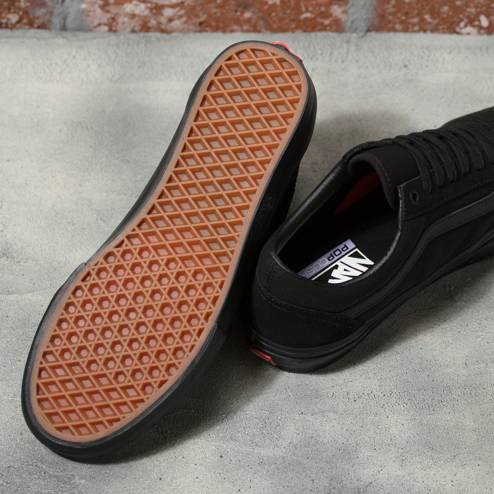 VANS Skate Old Skool™ Black Skateboard Shoe Bottom Sole