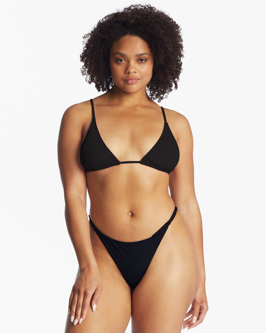 Billabong Women's Ladies Juniors Sol Searcher Tri Bikini Swimsuit Top Black Pebble Front L | Caitlyn is wearing a size L and has a 34" bust, 27" waist, and 41" hips