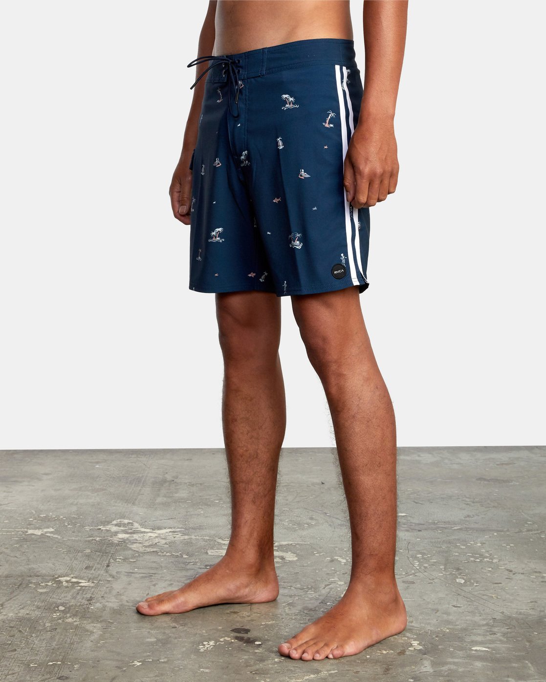 RVCA Restless Trunk New Navy Front Left